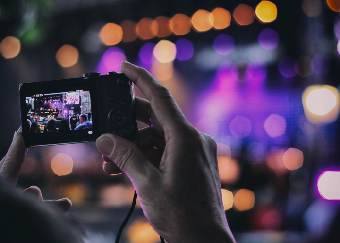 (额头窄脸宽)，额头窄脸宽最佳发型女