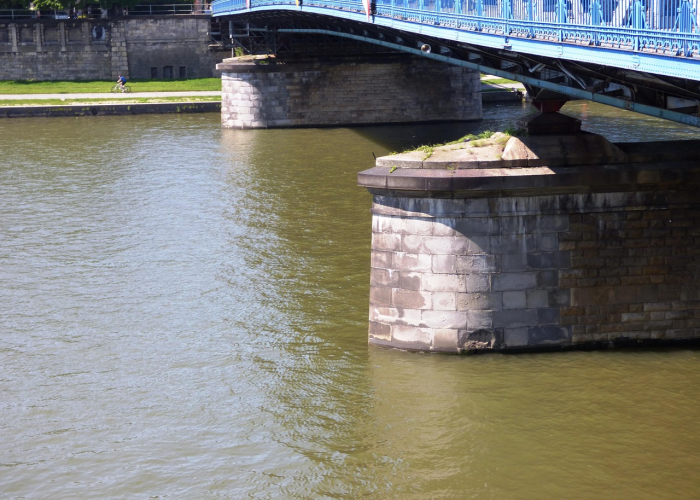 (少年不知勤学苦老来方知读书迟这句话是什么意思)，少年不知勤学苦老来方知读书迟这句话的意思是什么