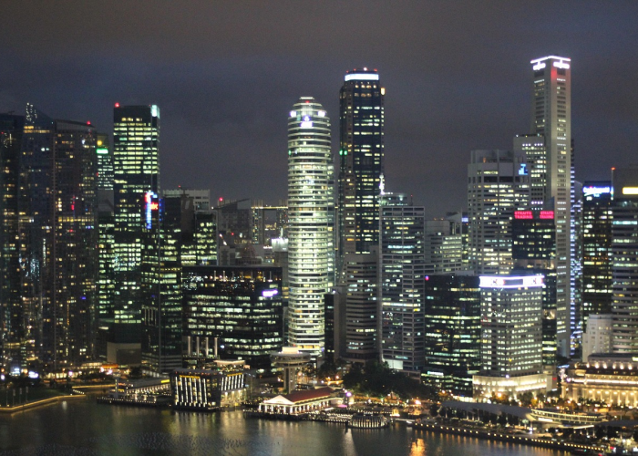 (创维电视遥控器如何开启)，创维电视遥控器如何开启语音功能